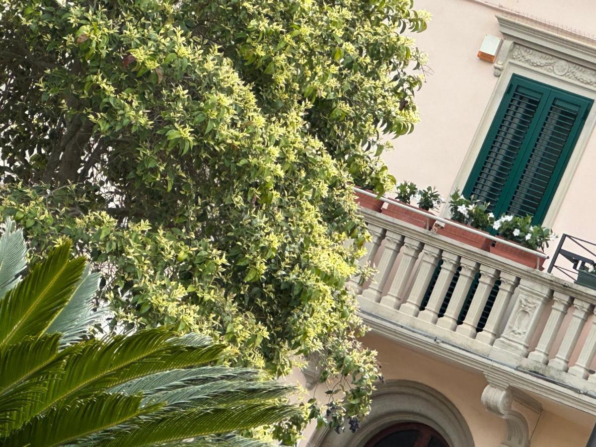 Domus Socolatae Residenza D'Epoca Charming B&B - Adults Only Follonica Exterior photo